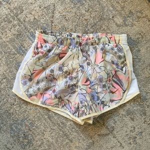 Nike girls shorts NWOT $10 size M